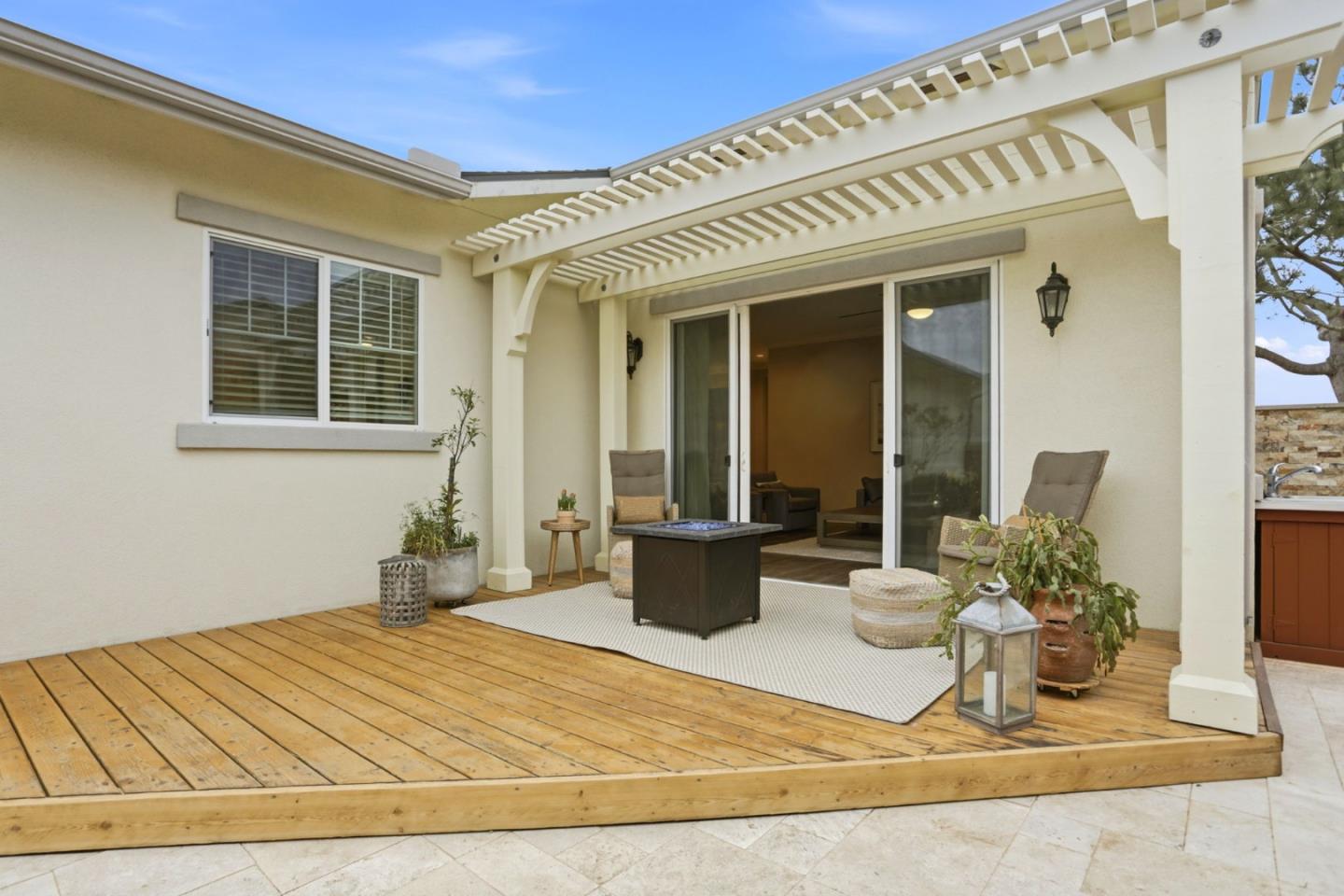 Detail Gallery Image 30 of 35 For 2951 Abrams Dr, Marina,  CA 93933 - 3 Beds | 3 Baths