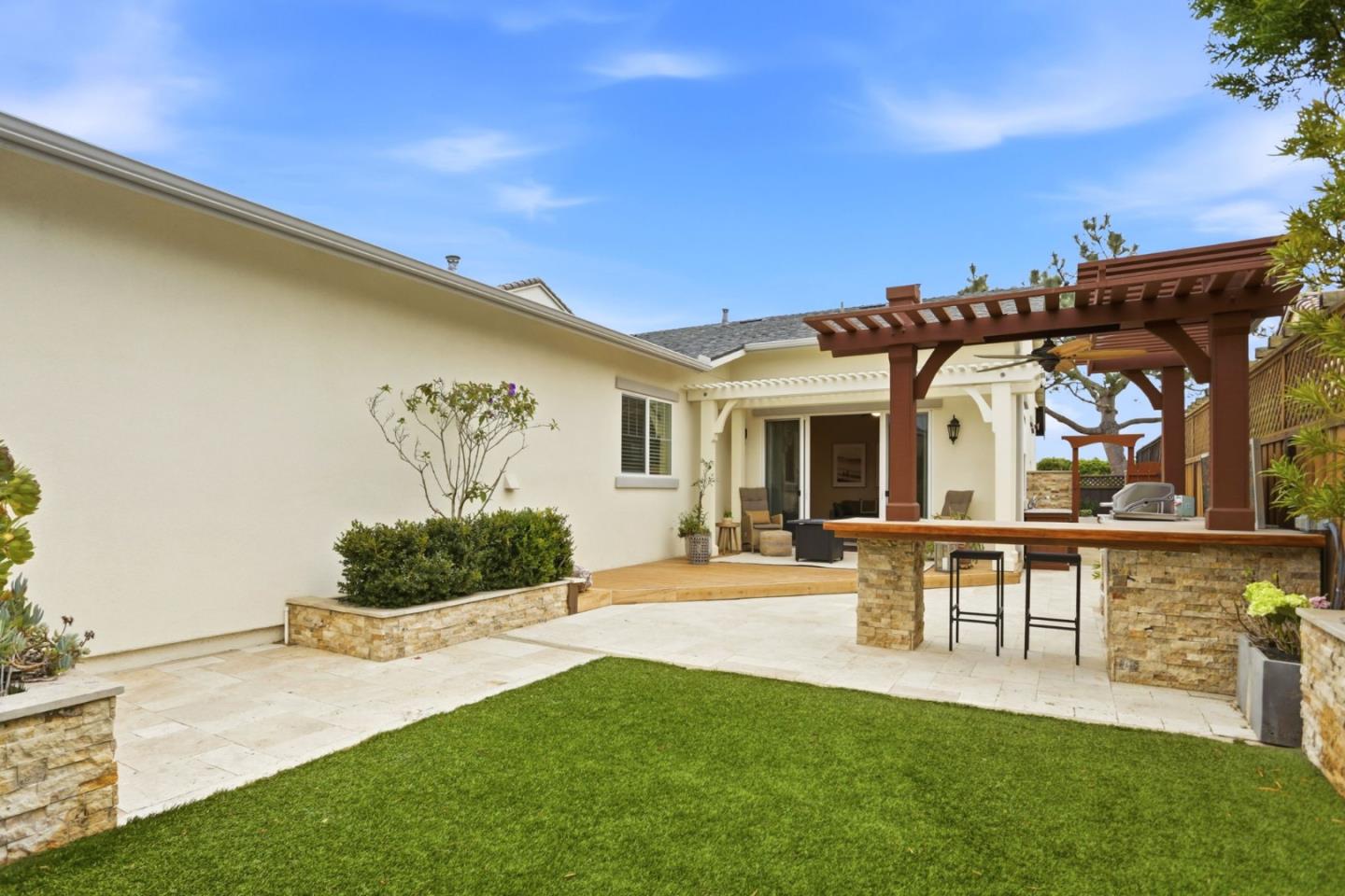 Detail Gallery Image 31 of 35 For 2951 Abrams Dr, Marina,  CA 93933 - 3 Beds | 3 Baths