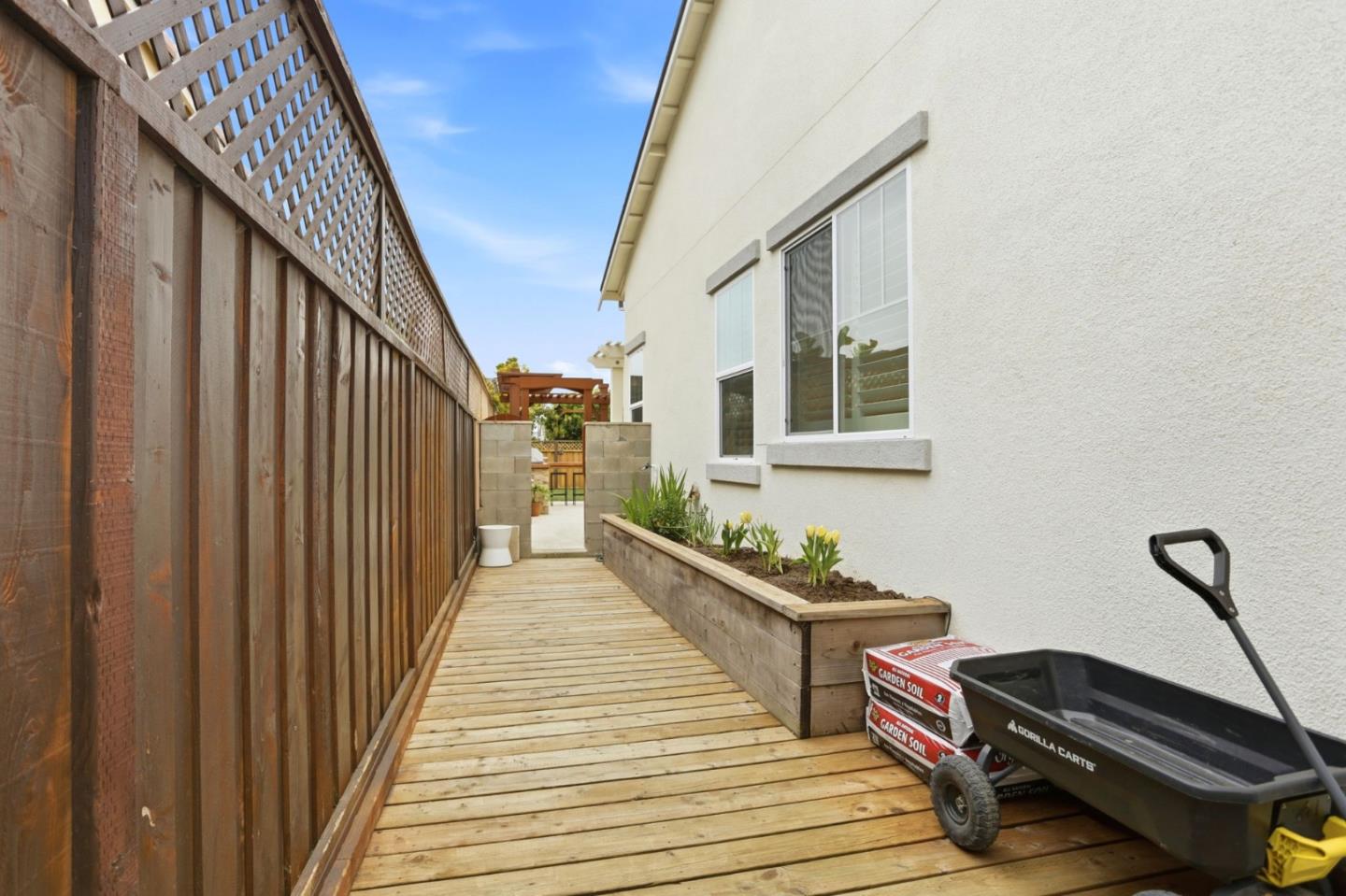 Detail Gallery Image 34 of 35 For 2951 Abrams Dr, Marina,  CA 93933 - 3 Beds | 3 Baths