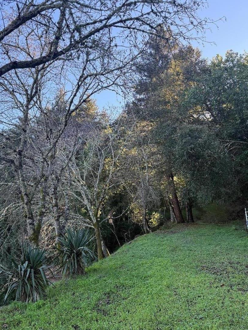 Detail Gallery Image 2 of 3 For 20525 Iron Springs Rd, Los Gatos,  CA 95033 - – Beds | – Baths