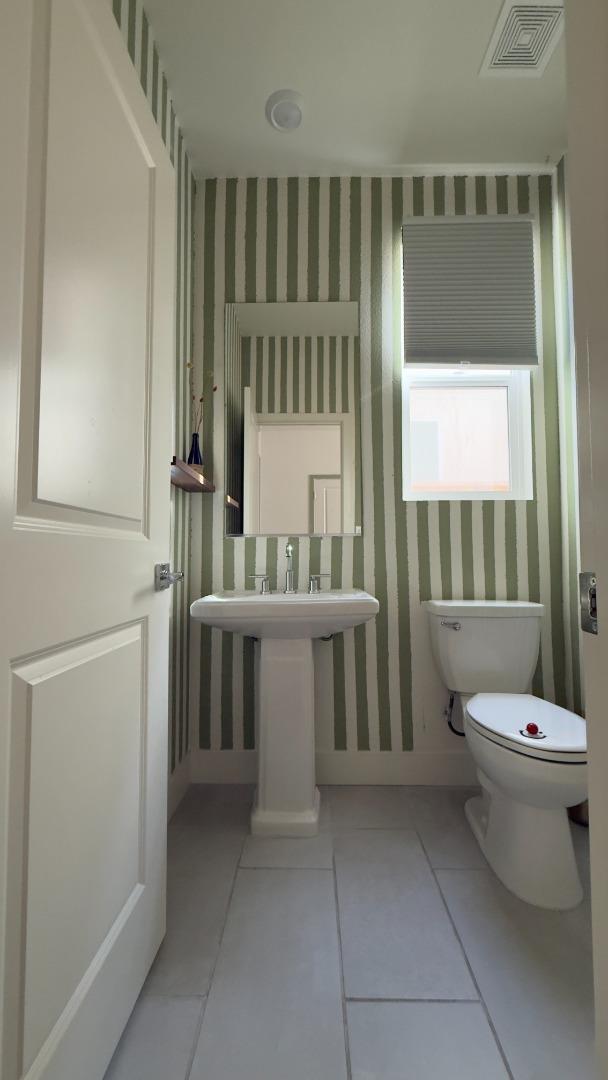 Detail Gallery Image 16 of 20 For 3252 Hayduke St, Manteca,  CA 95337 - 3 Beds | 2/1 Baths