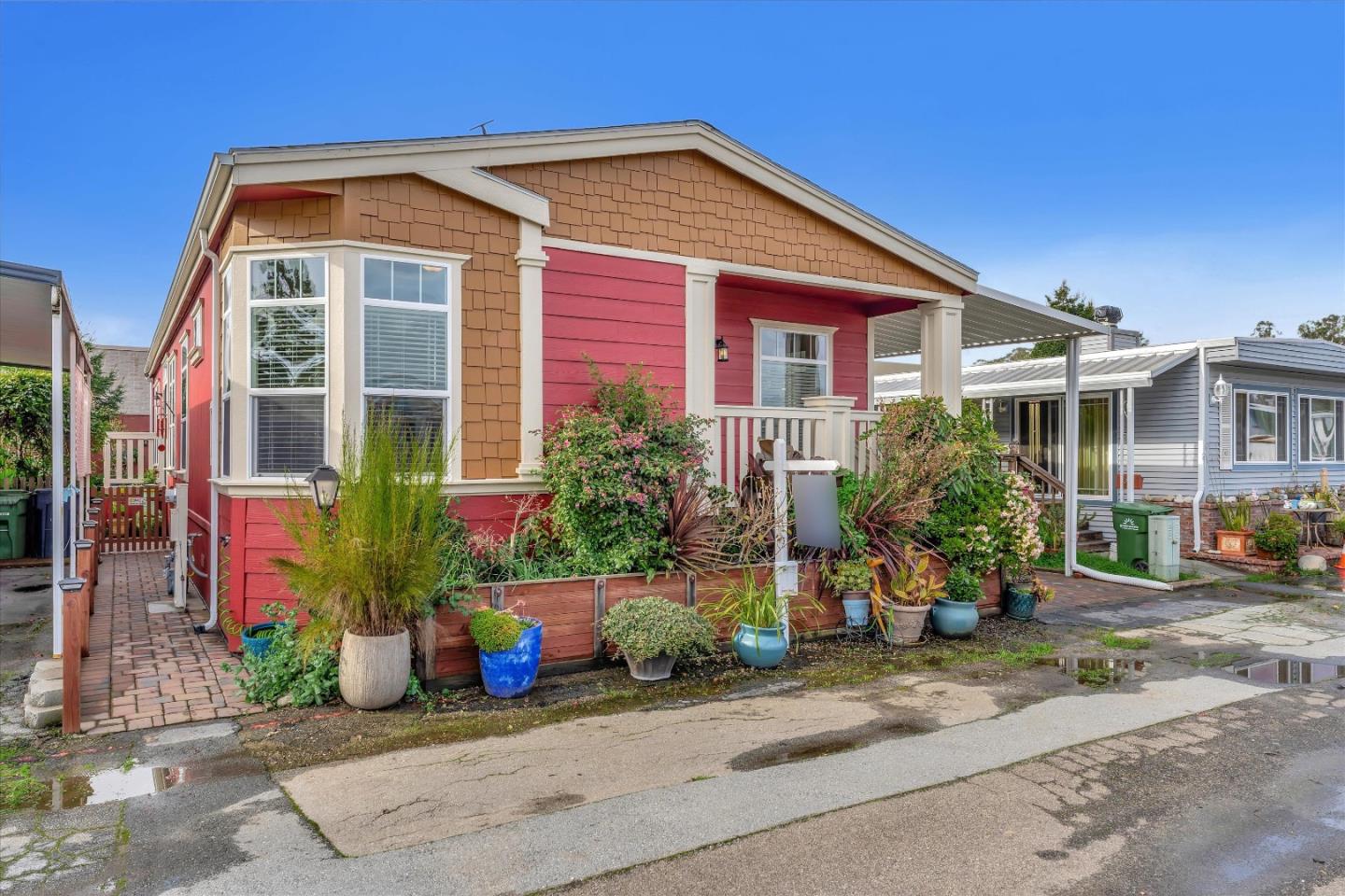 Detail Gallery Image 2 of 42 For 4300 Soquel Dr #217,  Soquel,  CA 95073 - 3 Beds | 2 Baths