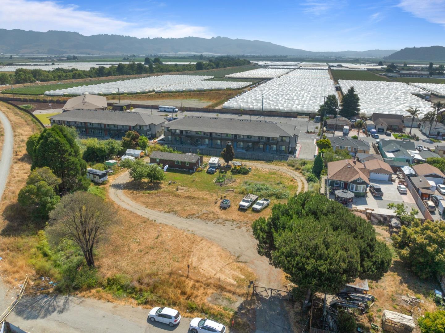 Detail Gallery Image 2 of 13 For 124 Gonda St, Royal Oaks,  CA 95076 - – Beds | – Baths