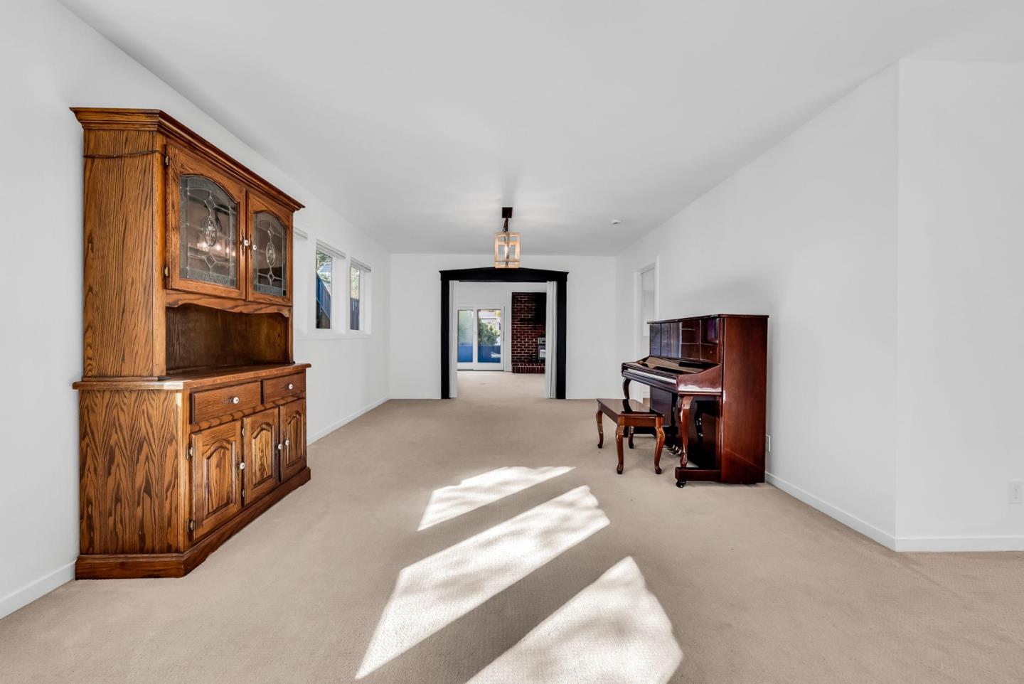 Detail Gallery Image 11 of 61 For 280 Angelita Ave, Pacifica,  CA 94044 - 3 Beds | 3 Baths