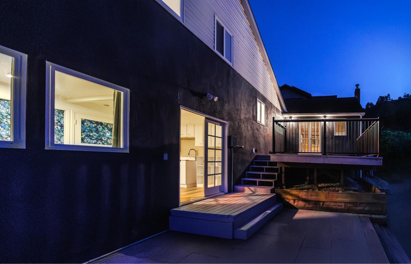 Detail Gallery Image 45 of 61 For 280 Angelita Ave, Pacifica,  CA 94044 - 3 Beds | 3 Baths