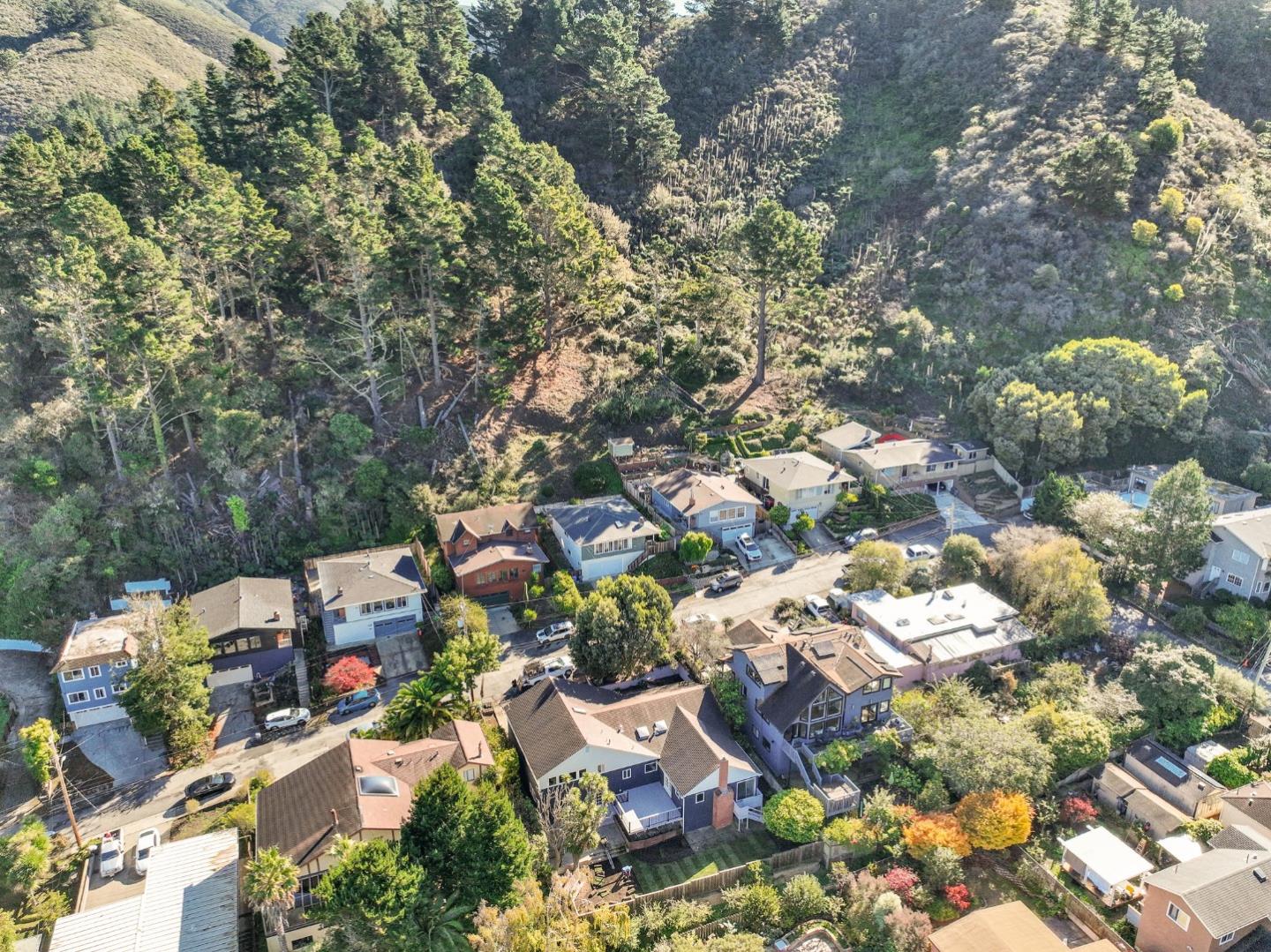 Detail Gallery Image 57 of 61 For 280 Angelita Ave, Pacifica,  CA 94044 - 3 Beds | 3 Baths