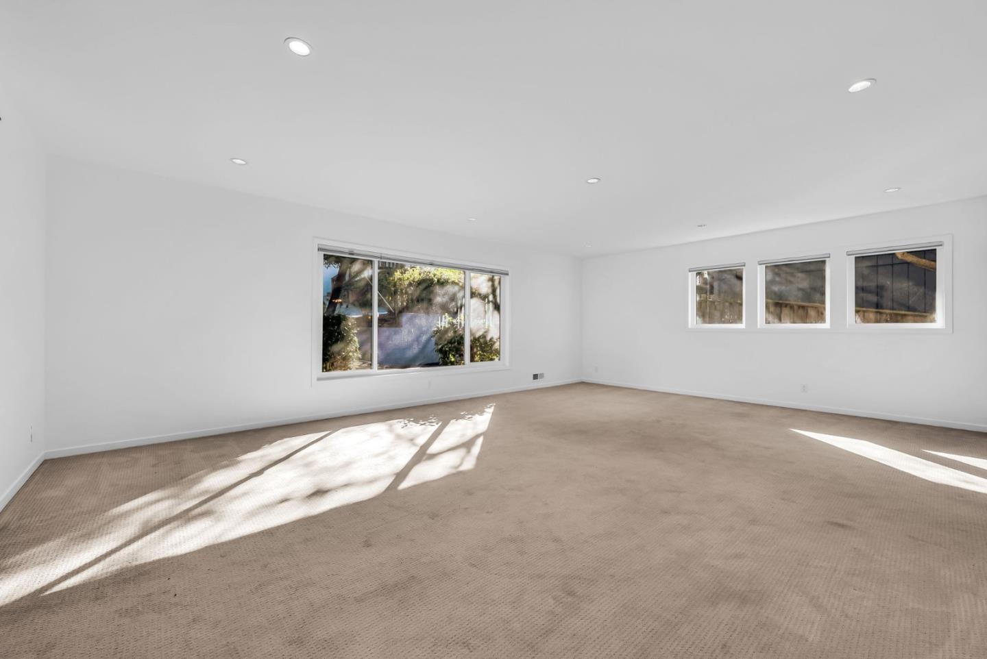 Detail Gallery Image 7 of 61 For 280 Angelita Ave, Pacifica,  CA 94044 - 3 Beds | 3 Baths