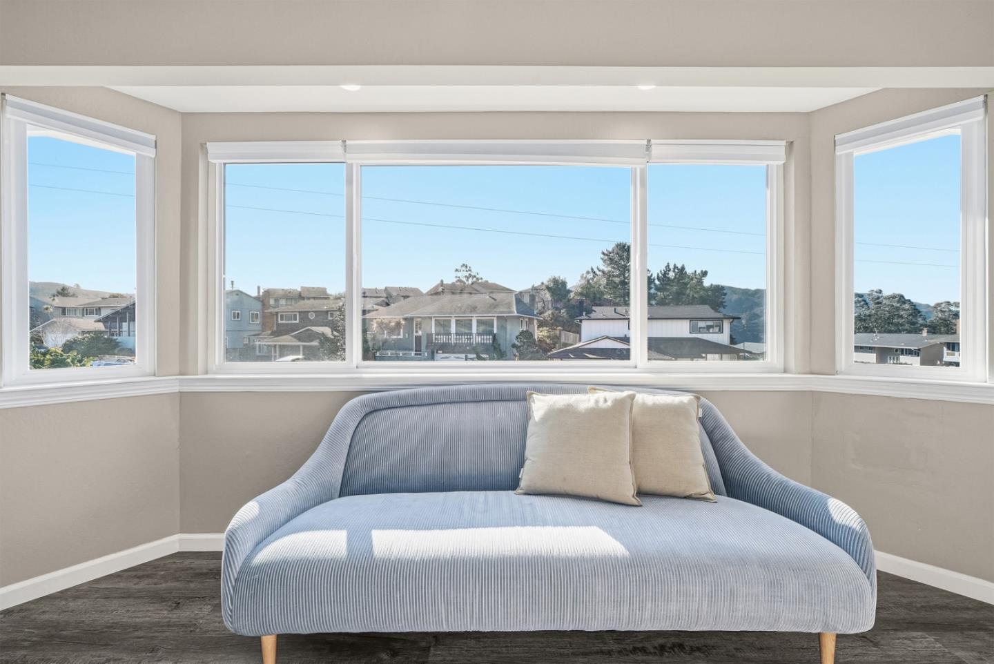 Detail Gallery Image 25 of 51 For 63 Kathleen Ct, Pacifica,  CA 94044 - 4 Beds | 3/1 Baths