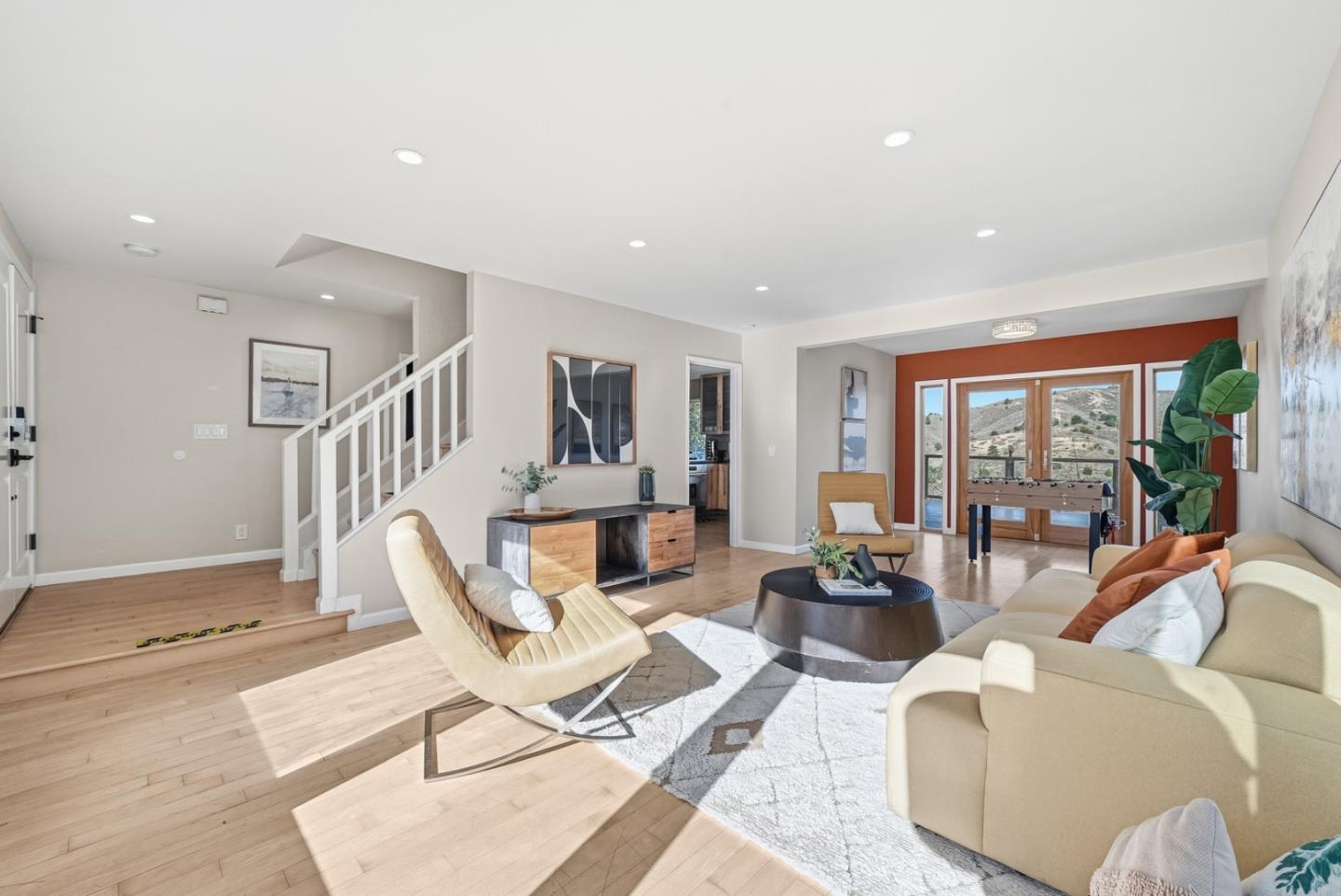 Detail Gallery Image 8 of 51 For 63 Kathleen Ct, Pacifica,  CA 94044 - 4 Beds | 3/1 Baths