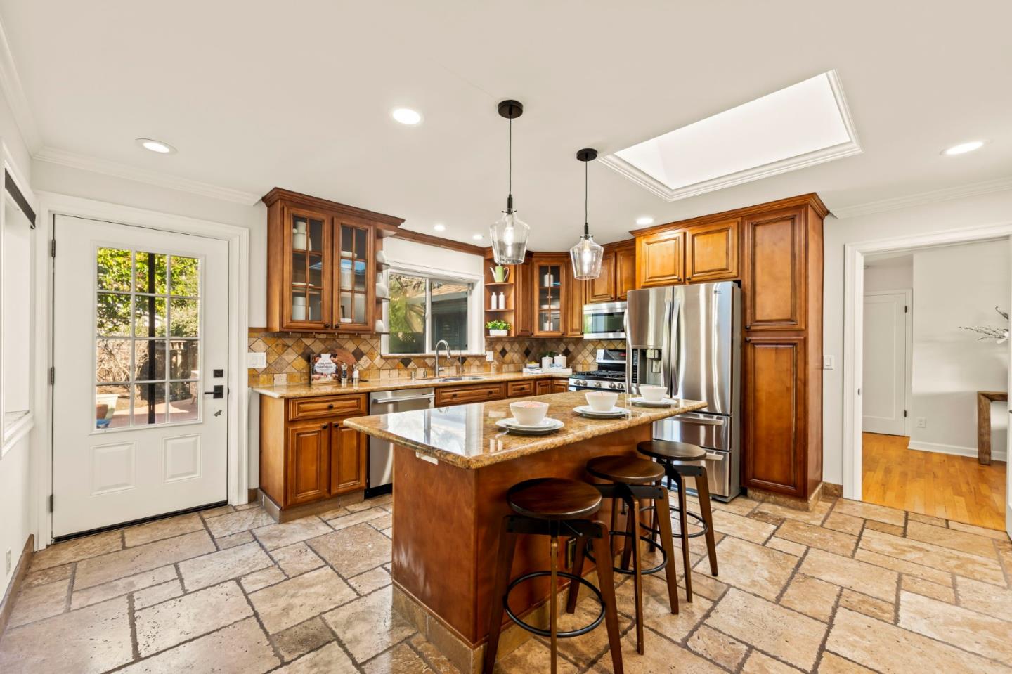 Detail Gallery Image 15 of 61 For 1001 Curtner Ave, San Jose,  CA 95125 - 3 Beds | 2 Baths