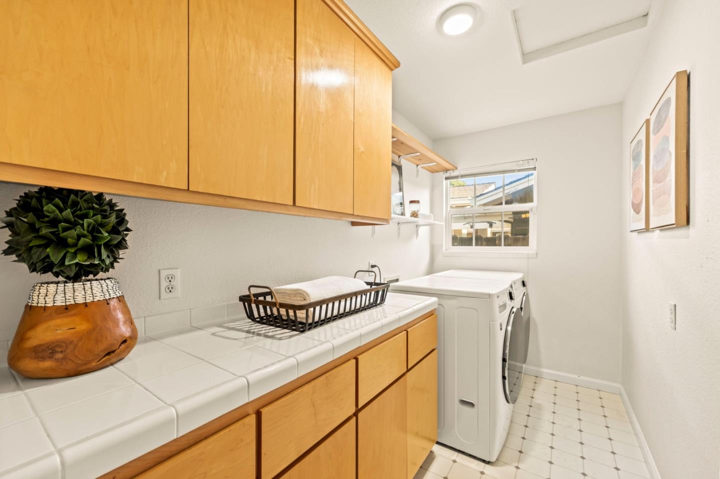 Detail Gallery Image 18 of 61 For 1001 Curtner Ave, San Jose,  CA 95125 - 3 Beds | 2 Baths