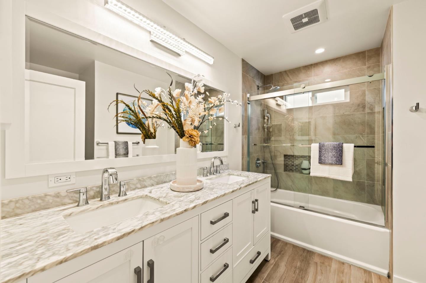 Detail Gallery Image 22 of 61 For 1001 Curtner Ave, San Jose,  CA 95125 - 3 Beds | 2 Baths