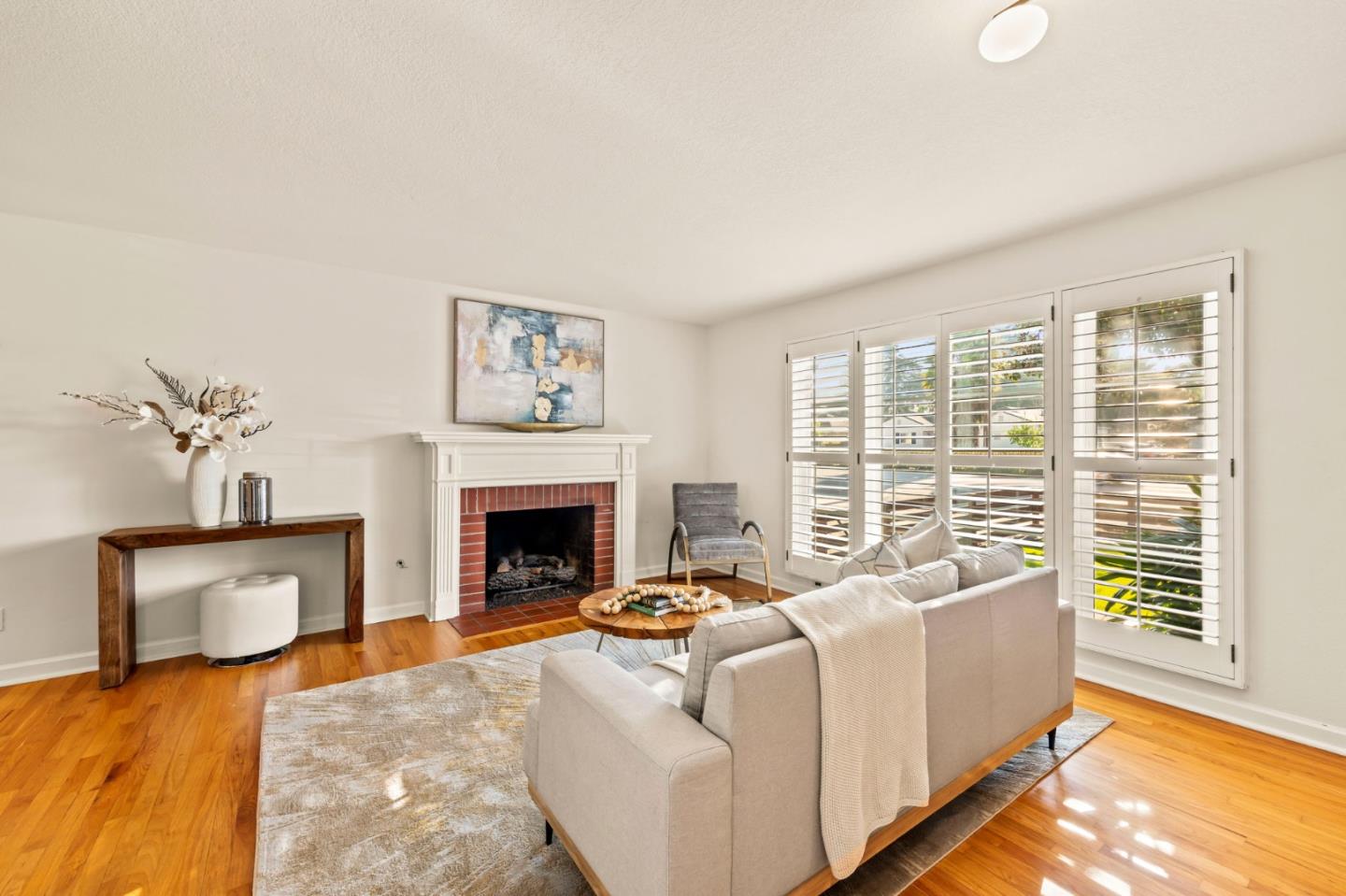 Detail Gallery Image 7 of 61 For 1001 Curtner Ave, San Jose,  CA 95125 - 3 Beds | 2 Baths