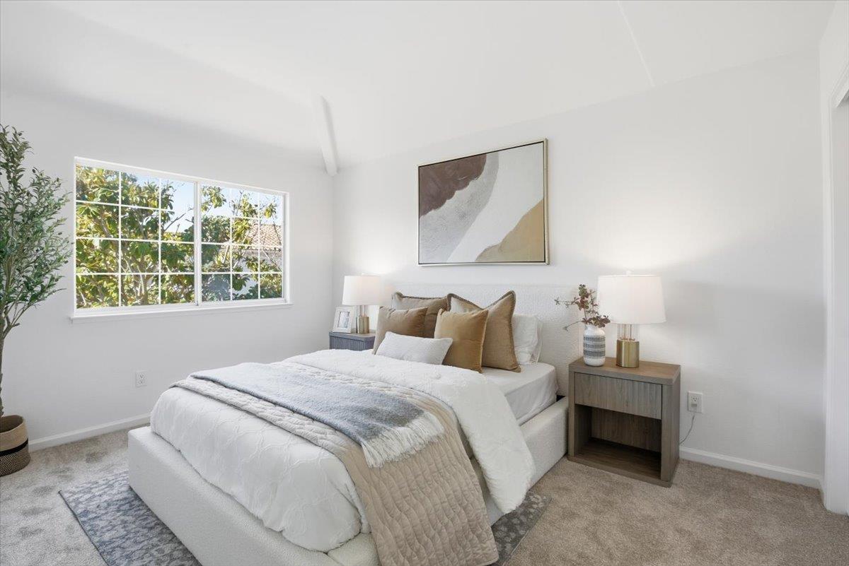 Detail Gallery Image 21 of 60 For 10884 via Sorrento, Cupertino,  CA 95014 - 4 Beds | 2/1 Baths