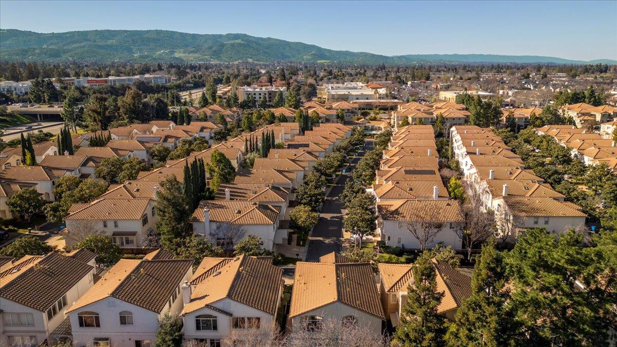 Detail Gallery Image 50 of 60 For 10884 via Sorrento, Cupertino,  CA 95014 - 4 Beds | 2/1 Baths