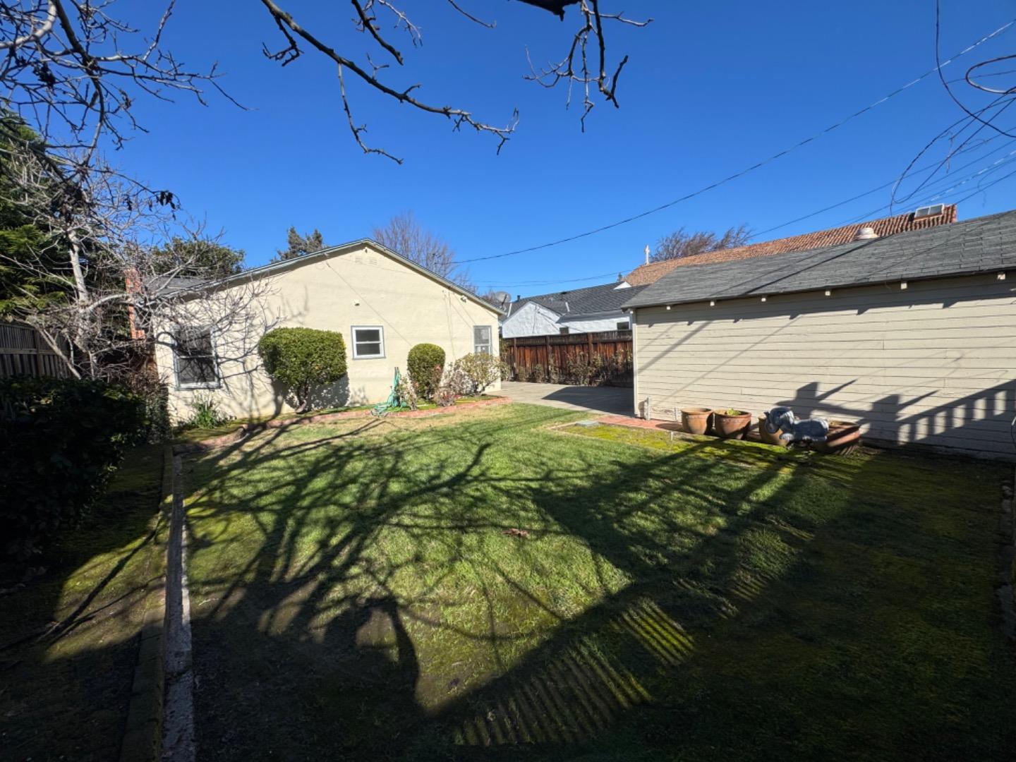 Detail Gallery Image 20 of 21 For 1128 Clark Way, San Jose,  CA 95125 - 3 Beds | 2 Baths