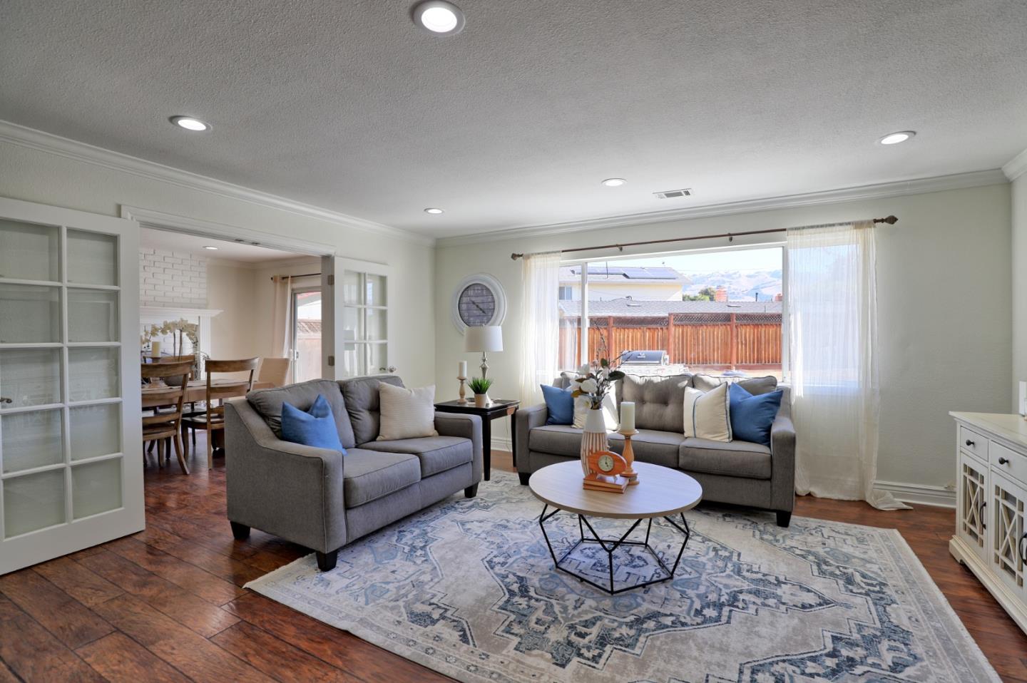 Detail Gallery Image 14 of 26 For 3874 Forester Ct, San Jose,  CA 95121 - 5 Beds | 3 Baths