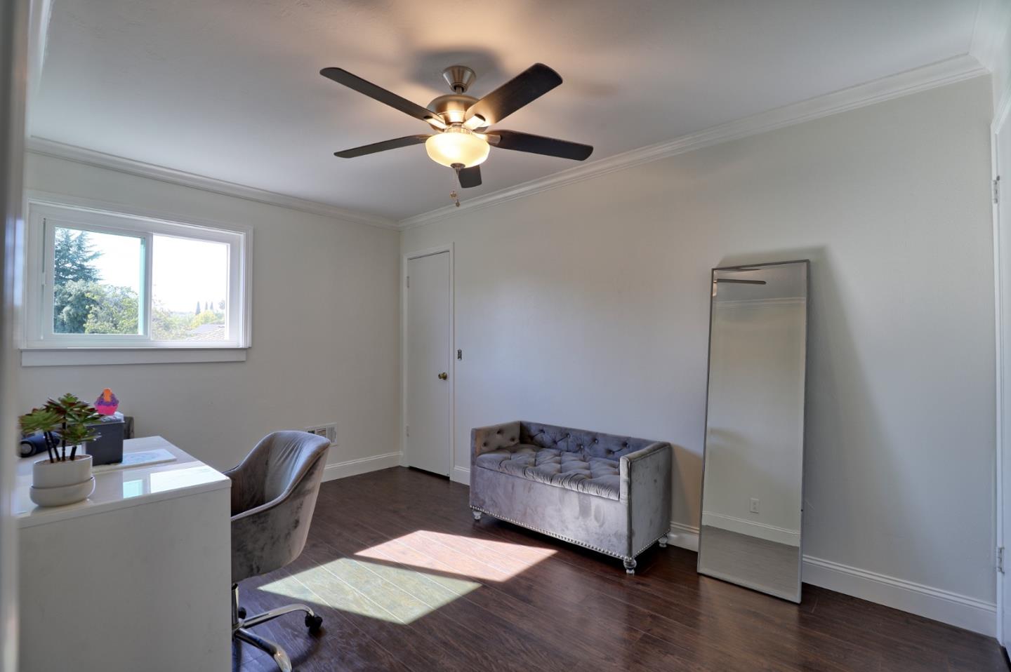 Detail Gallery Image 21 of 26 For 3874 Forester Ct, San Jose,  CA 95121 - 5 Beds | 3 Baths