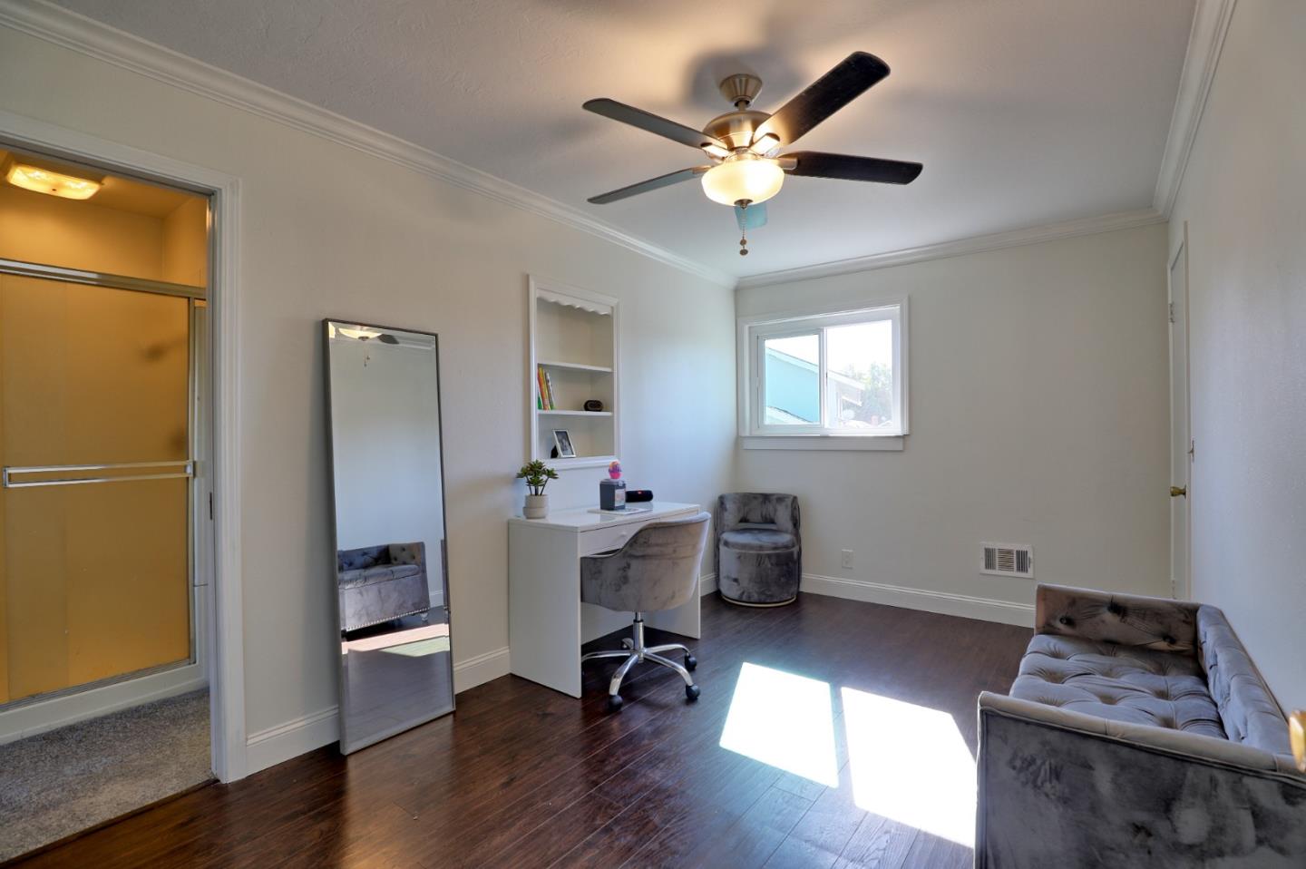 Detail Gallery Image 22 of 26 For 3874 Forester Ct, San Jose,  CA 95121 - 5 Beds | 3 Baths