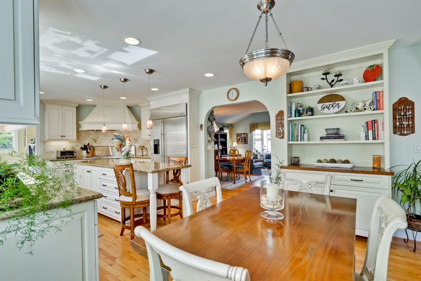 Detail Gallery Image 18 of 119 For 6449 Curie Ct, San Jose,  CA 95123 - 4 Beds | 2/1 Baths