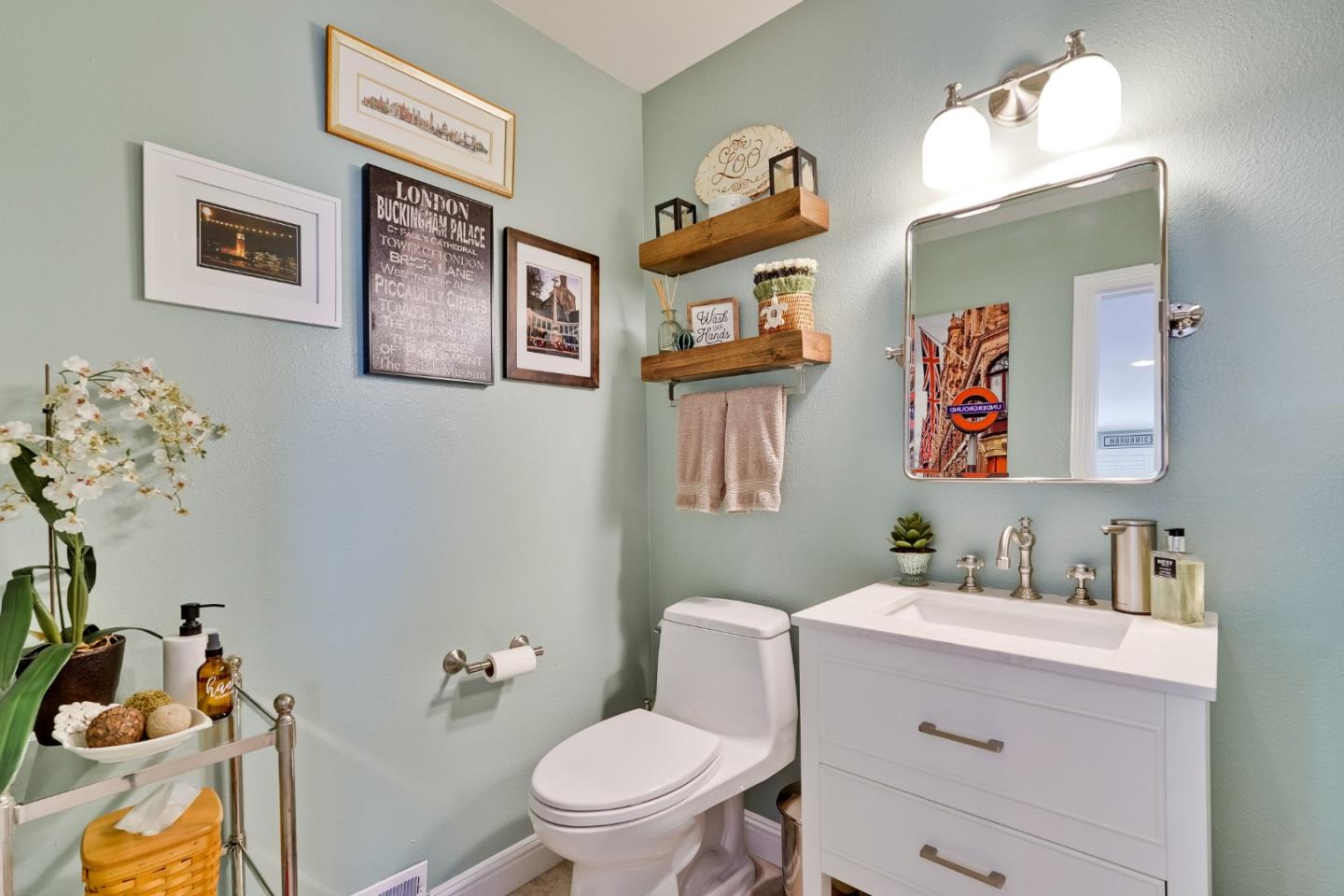 Detail Gallery Image 25 of 119 For 6449 Curie Ct, San Jose,  CA 95123 - 4 Beds | 2/1 Baths