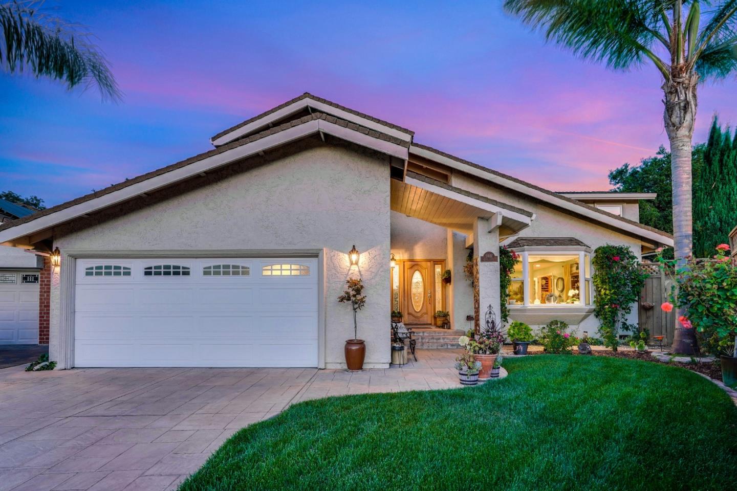 Detail Gallery Image 4 of 119 For 6449 Curie Ct, San Jose,  CA 95123 - 4 Beds | 2/1 Baths