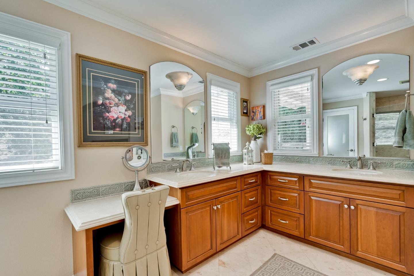 Detail Gallery Image 41 of 119 For 6449 Curie Ct, San Jose,  CA 95123 - 4 Beds | 2/1 Baths