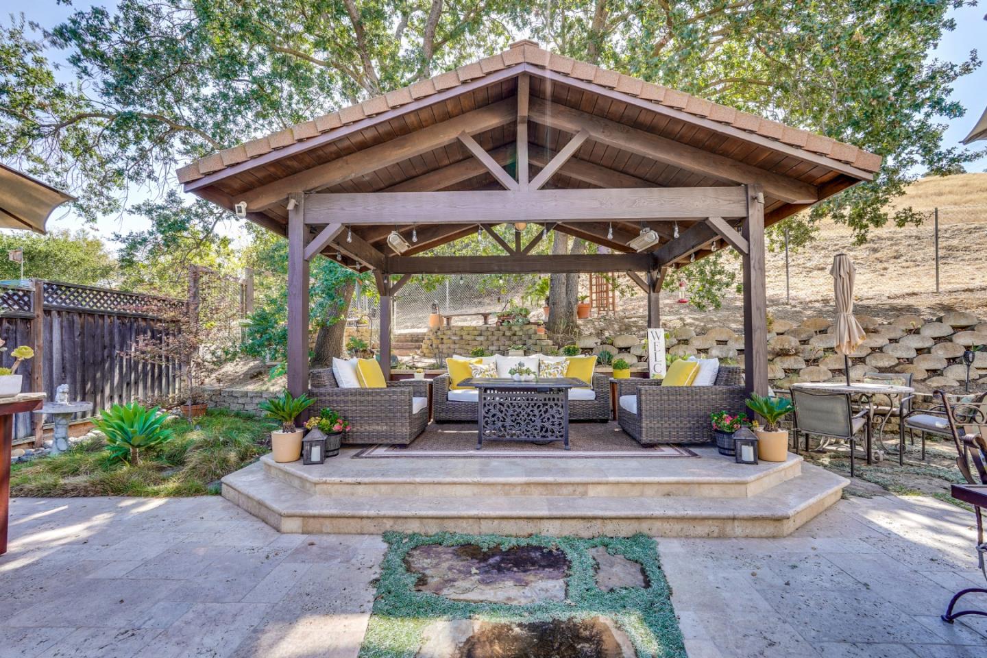 Detail Gallery Image 82 of 119 For 6449 Curie Ct, San Jose,  CA 95123 - 4 Beds | 2/1 Baths