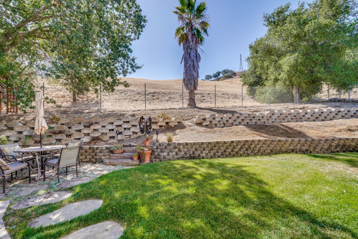 Detail Gallery Image 91 of 119 For 6449 Curie Ct, San Jose,  CA 95123 - 4 Beds | 2/1 Baths