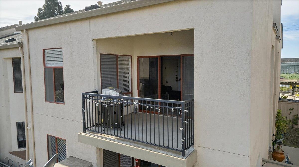 Detail Gallery Image 11 of 34 For 2400 N Main St #F,  Salinas,  CA 93906 - 1 Beds | 1 Baths