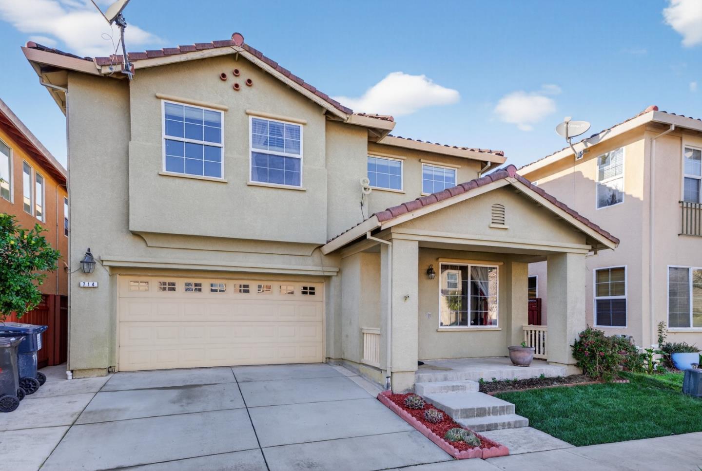 Front Image Thumbnail for ML82031076