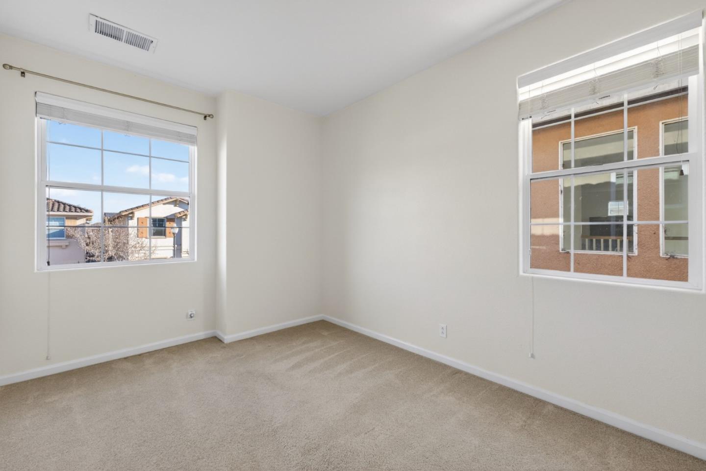 Detail Gallery Image 20 of 30 For 714 Arce St, Watsonville,  CA 95076 - 5 Beds | 2/1 Baths