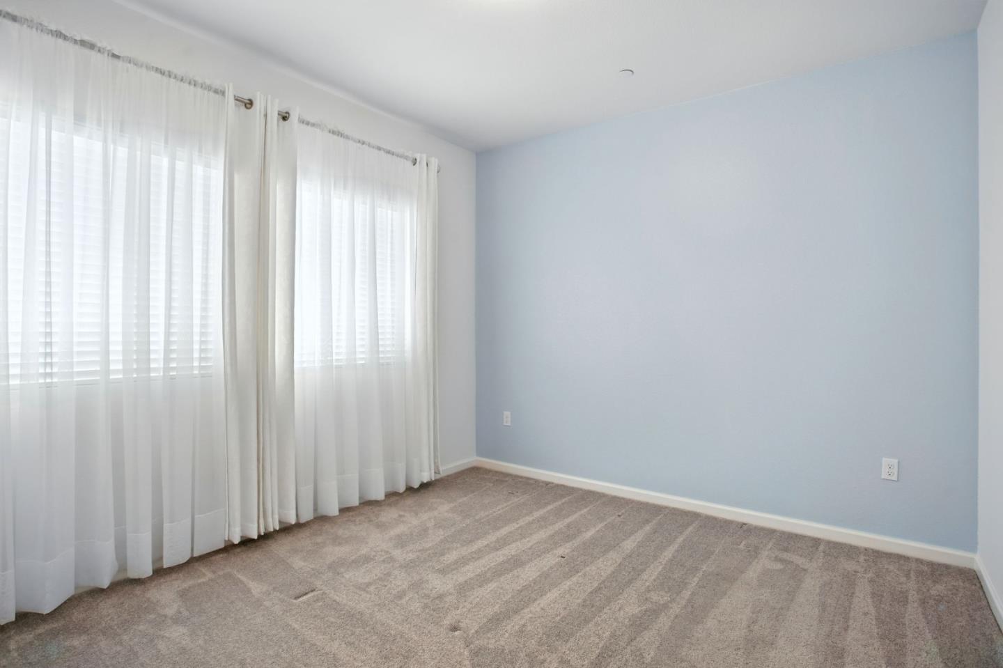 Detail Gallery Image 18 of 26 For 2061 Doncaster Ct, Olivehurst,  CA 95961 - 3 Beds | 2 Baths