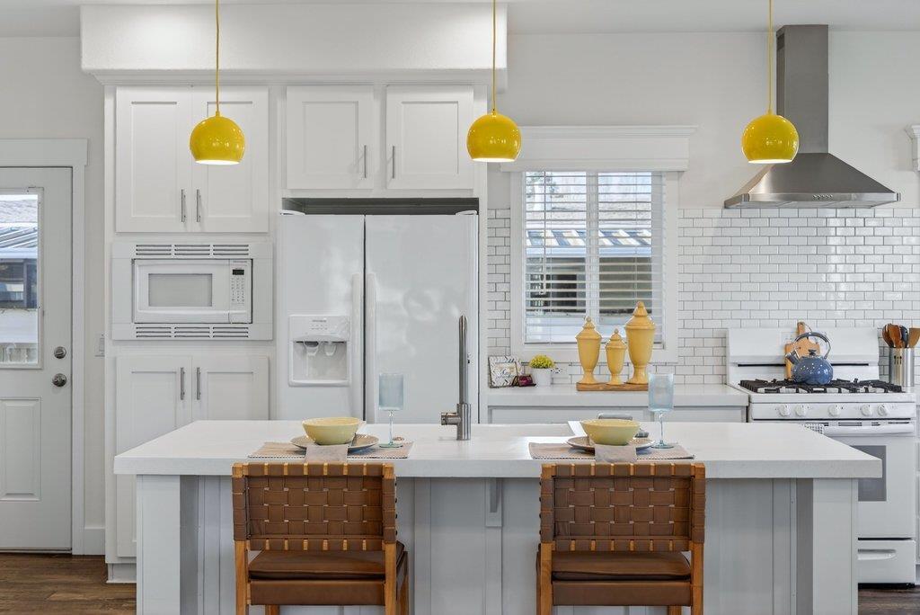 Detail Gallery Image 8 of 56 For 83 Leawood St #83,  Aptos,  CA 95003 - 2 Beds | 2 Baths