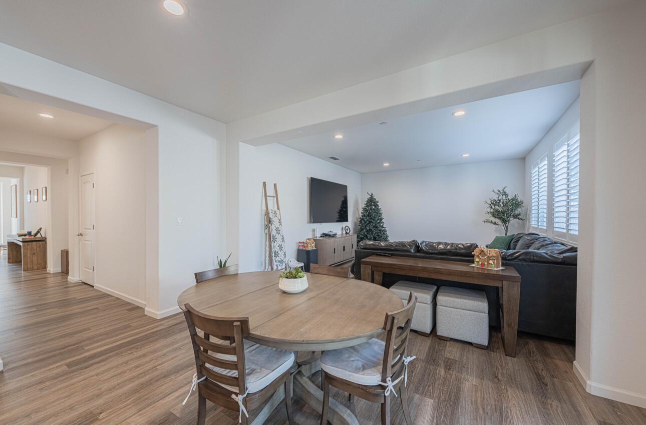 Detail Gallery Image 12 of 39 For 509 Davalos St, Soledad,  CA 93960 - 4 Beds | 2 Baths