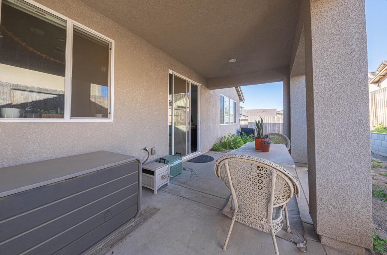 Detail Gallery Image 15 of 39 For 509 Davalos St, Soledad,  CA 93960 - 4 Beds | 2 Baths