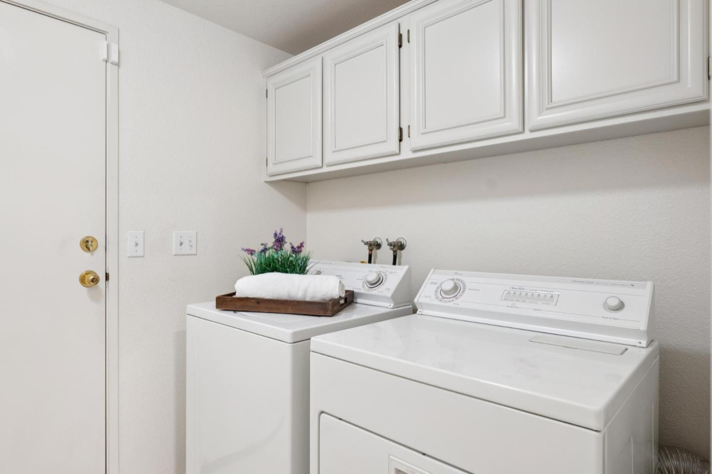 Detail Gallery Image 20 of 23 For 3315 Skyward Pl, San Jose,  CA 95136 - 2 Beds | 2 Baths