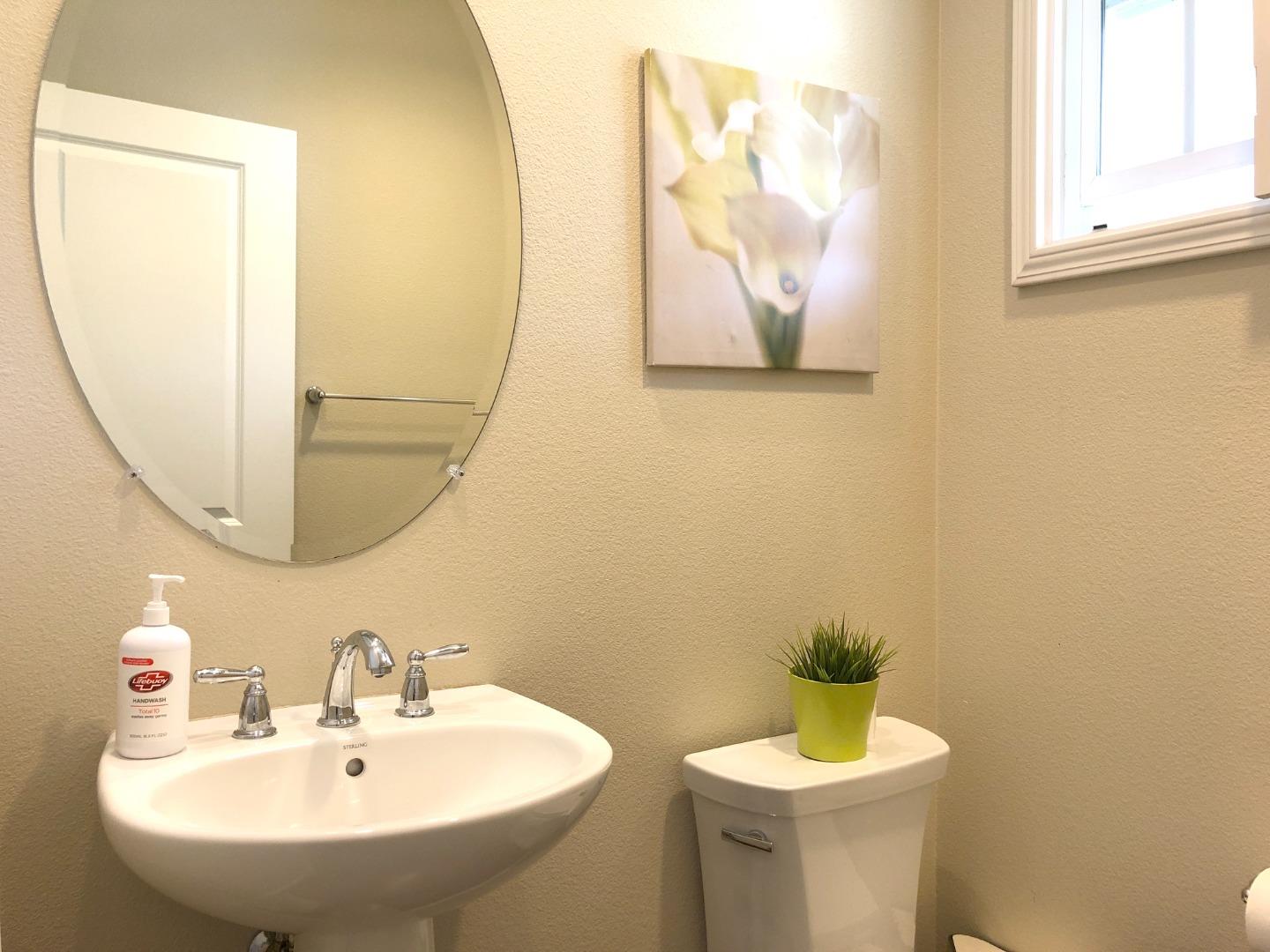 Detail Gallery Image 16 of 20 For 3273 La Rochelle Way, San Jose,  CA 95135 - 3 Beds | 2/1 Baths