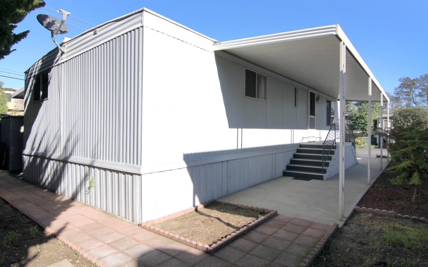 Detail Gallery Image 25 of 42 For 800 Brommer #91,  Santa Cruz,  CA 95062 - 2 Beds | 2 Baths