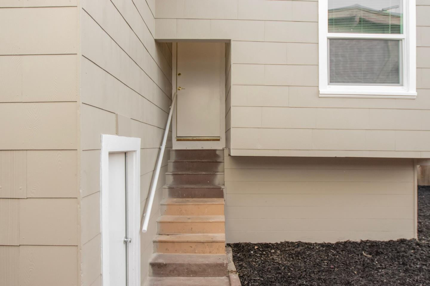 Detail Gallery Image 17 of 27 For 2795 25th Ave, Oakland,  CA 94601 - 3 Beds | 1 Baths