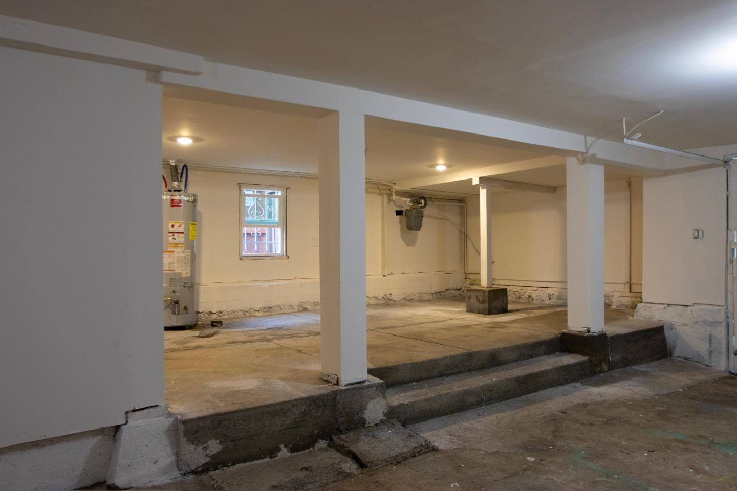 Detail Gallery Image 26 of 27 For 2795 25th Ave, Oakland,  CA 94601 - 3 Beds | 1 Baths