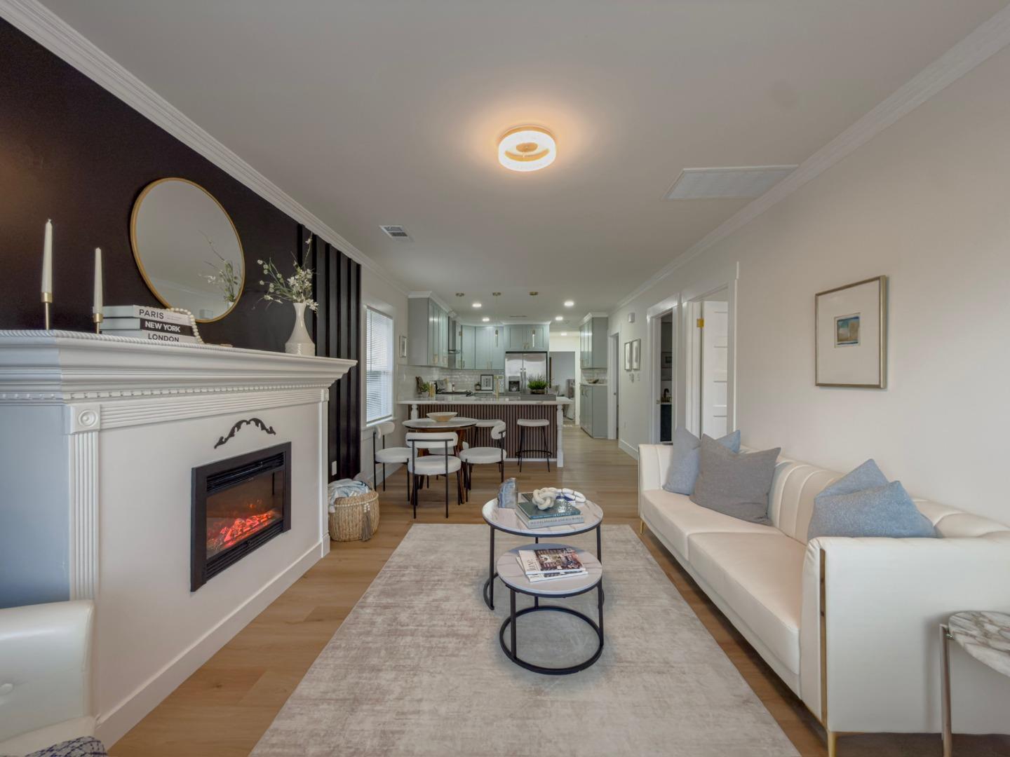 Detail Gallery Image 4 of 27 For 2795 25th Ave, Oakland,  CA 94601 - 3 Beds | 1 Baths