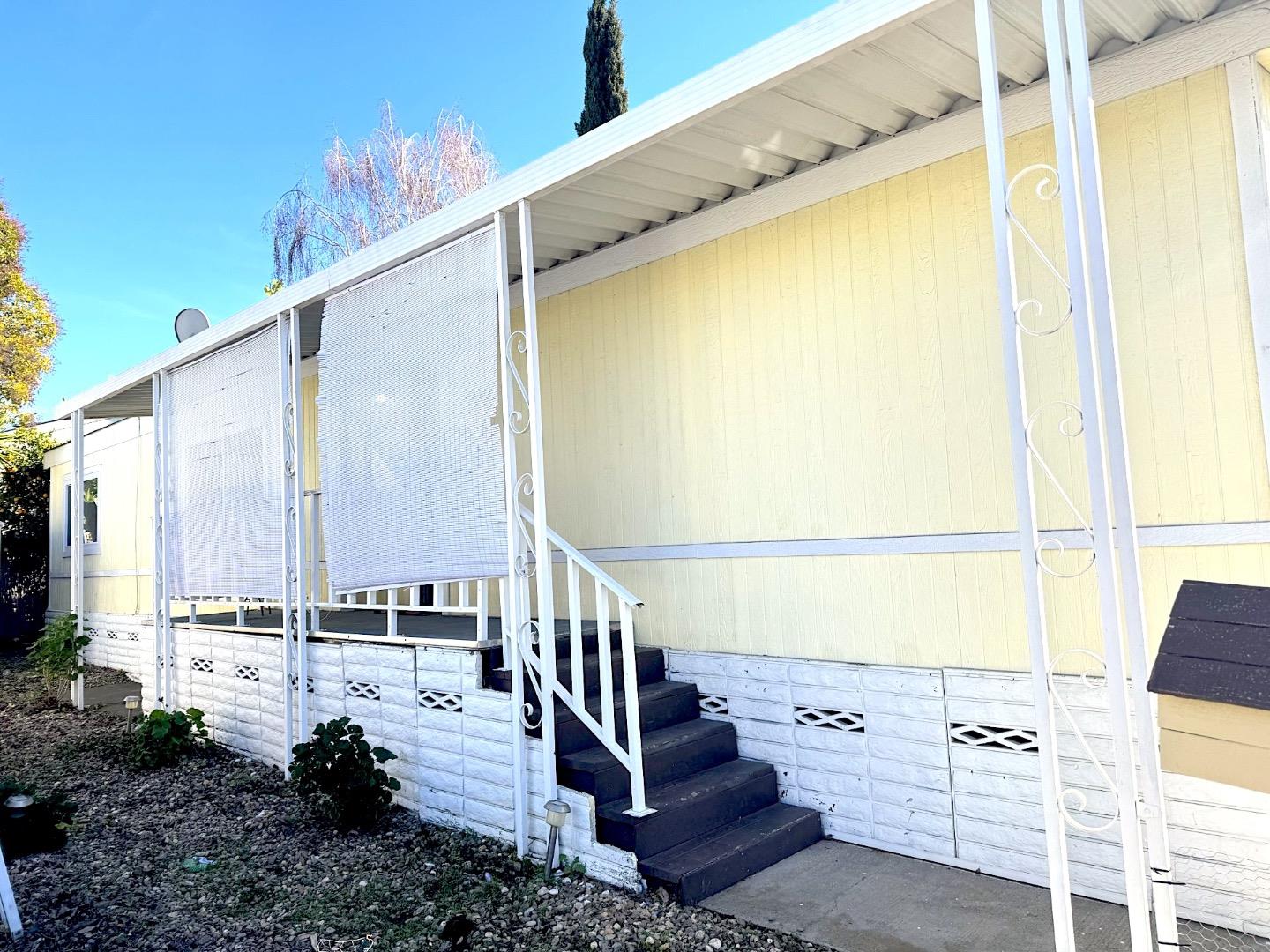 Detail Gallery Image 27 of 32 For 1279 via Jose #106,  Livermore,  CA 94551 - 3 Beds | 2 Baths