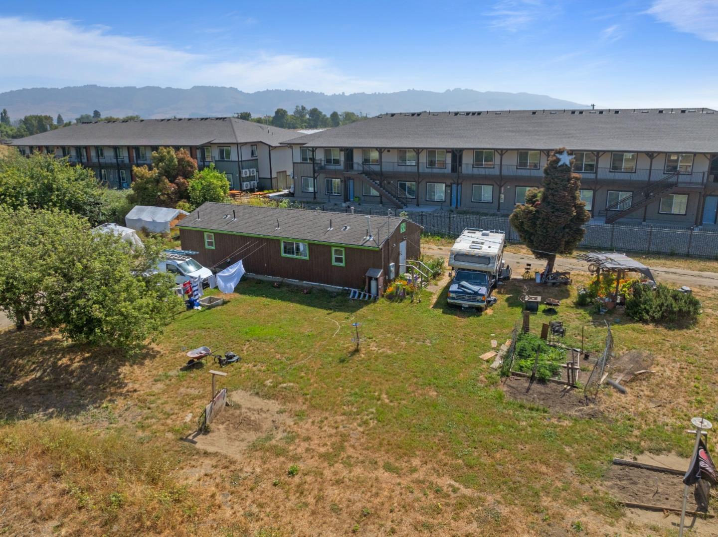 Detail Gallery Image 7 of 11 For 124 Gonda St, Royal Oaks,  CA 95076 - – Beds | – Baths