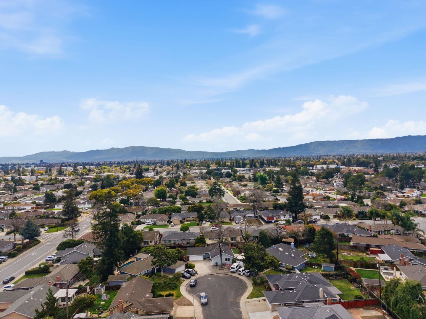 Detail Gallery Image 32 of 37 For 150 Kit Carson Ct, Santa Clara,  CA 95050 - 3 Beds | 2 Baths