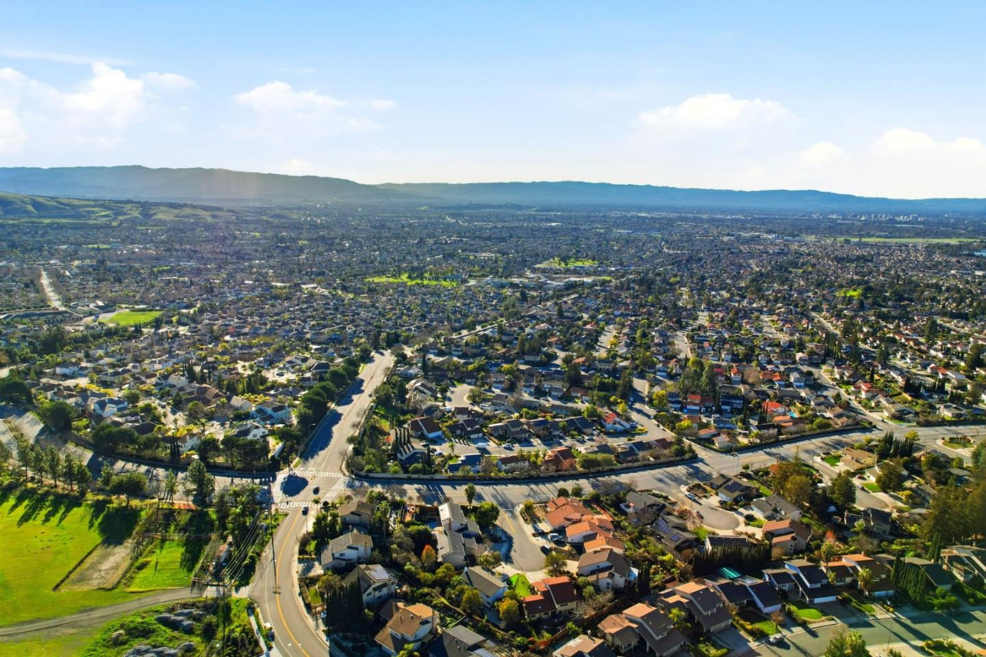 Detail Gallery Image 51 of 56 For 3668 Summit Ridge Ct, San Jose,  CA 95148 - 4 Beds | 2/1 Baths