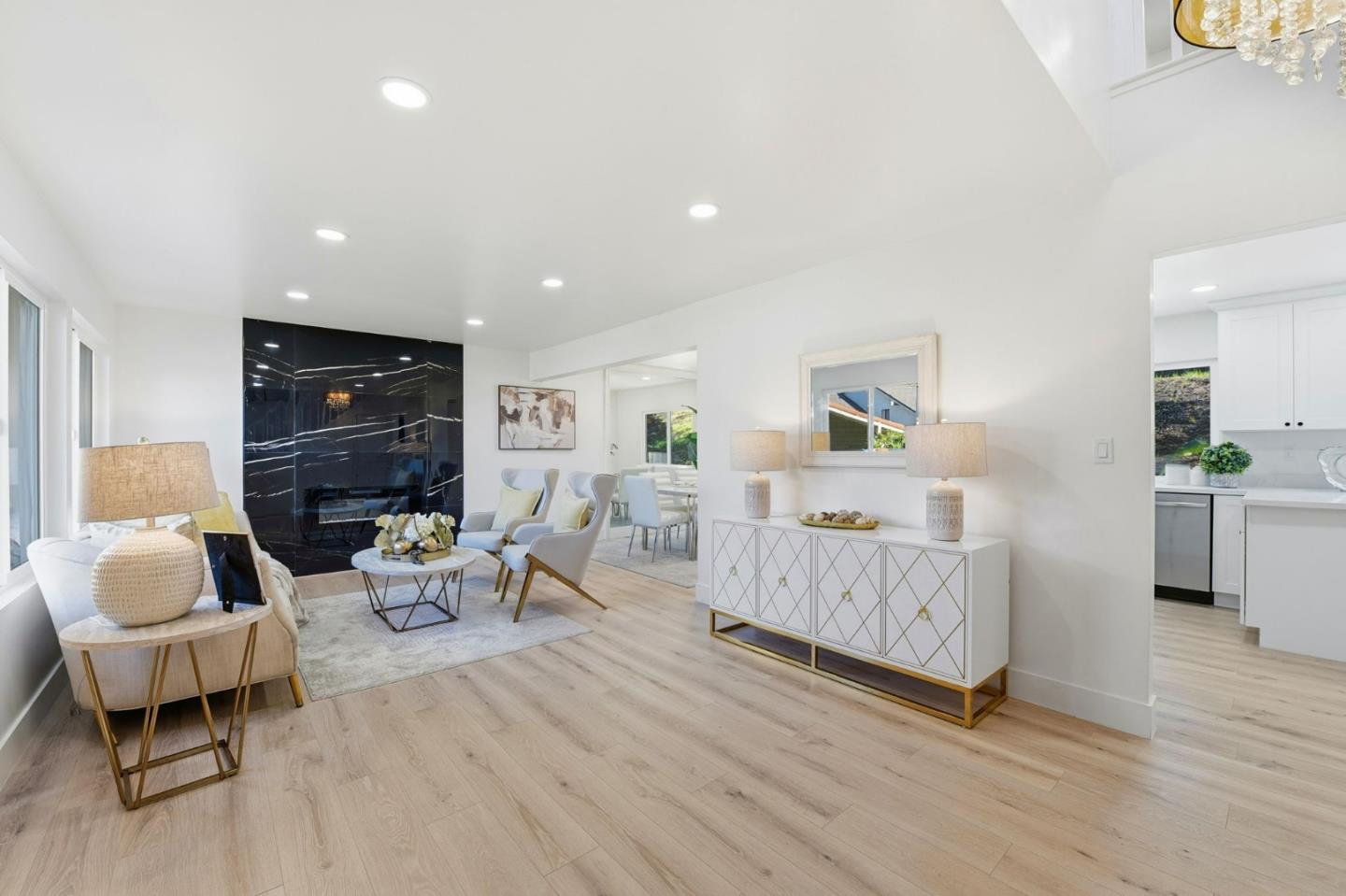 Detail Gallery Image 8 of 56 For 3668 Summit Ridge Ct, San Jose,  CA 95148 - 4 Beds | 2/1 Baths