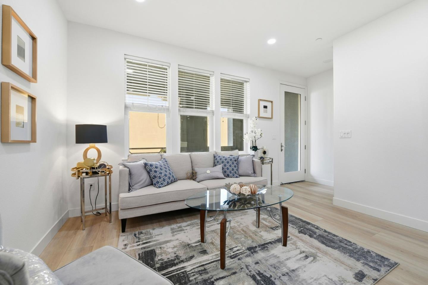 Photo #6: ML82031099 Listing: Photo #6