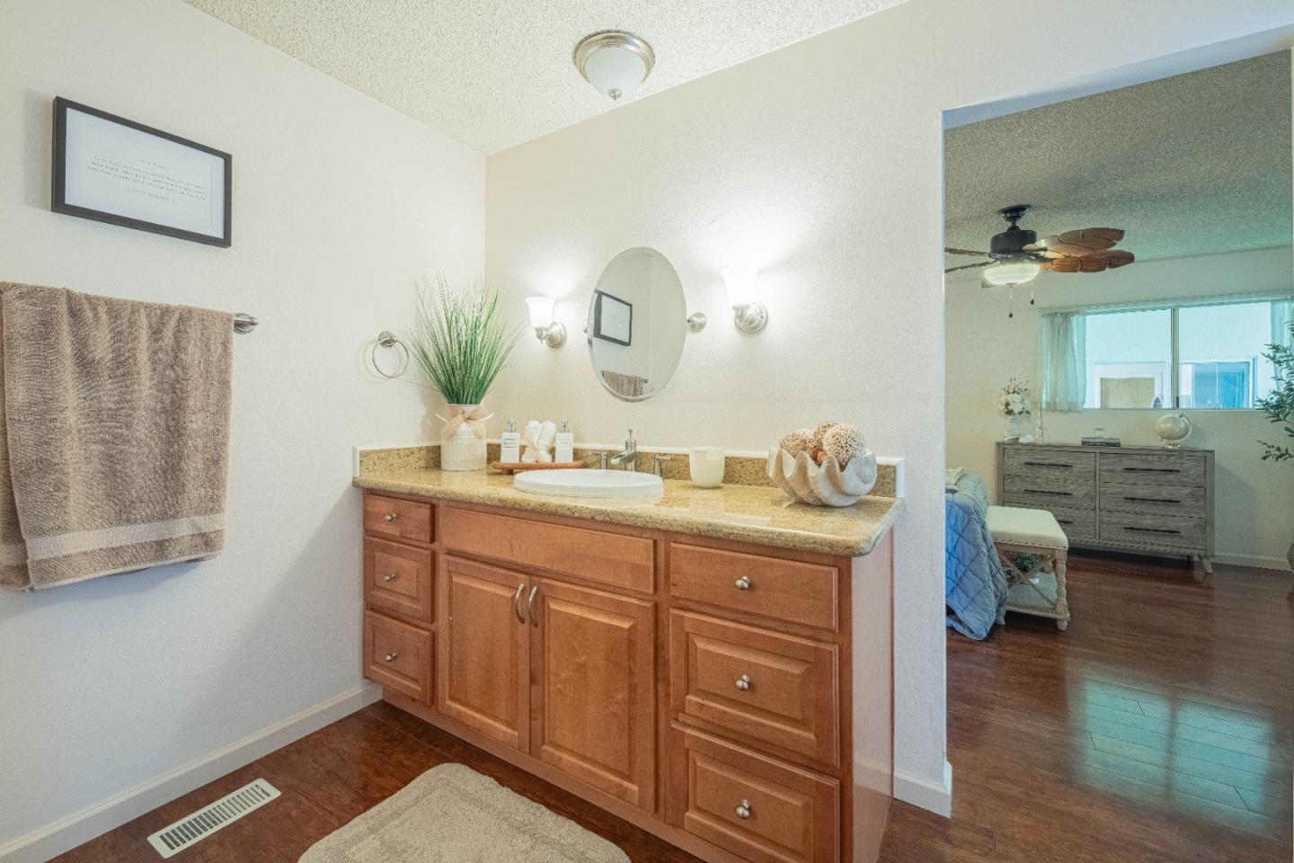 Detail Gallery Image 26 of 37 For 9525 S Century Oak Rd, Salinas,  CA 93907 - 3 Beds | 2 Baths