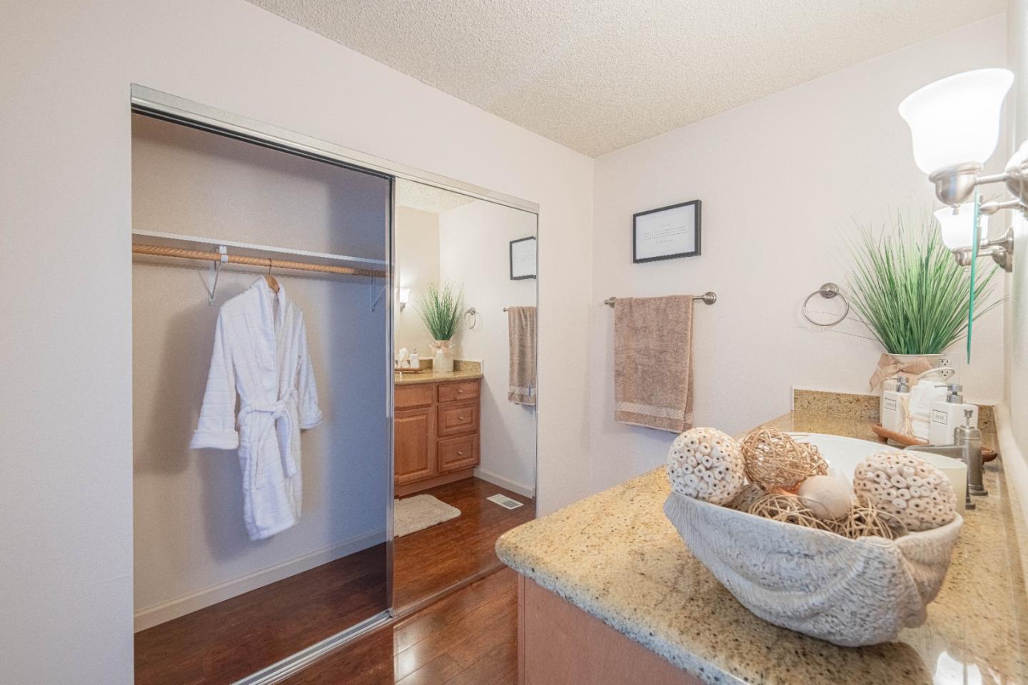 Detail Gallery Image 28 of 37 For 9525 S Century Oak Rd, Salinas,  CA 93907 - 3 Beds | 2 Baths